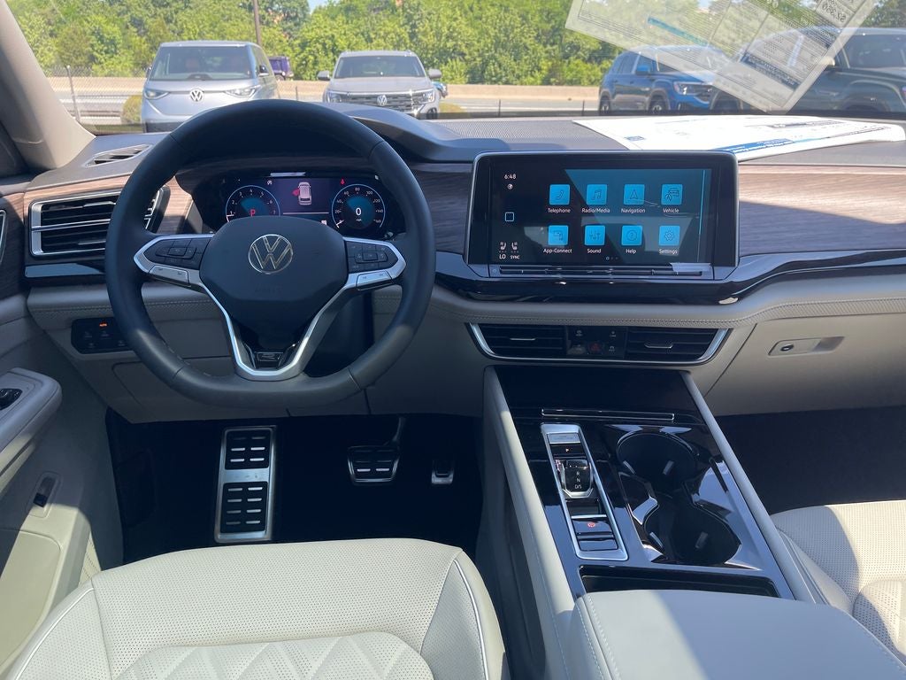 2026 Volkswagen Atlas 2.0T SEL Premium R-Line