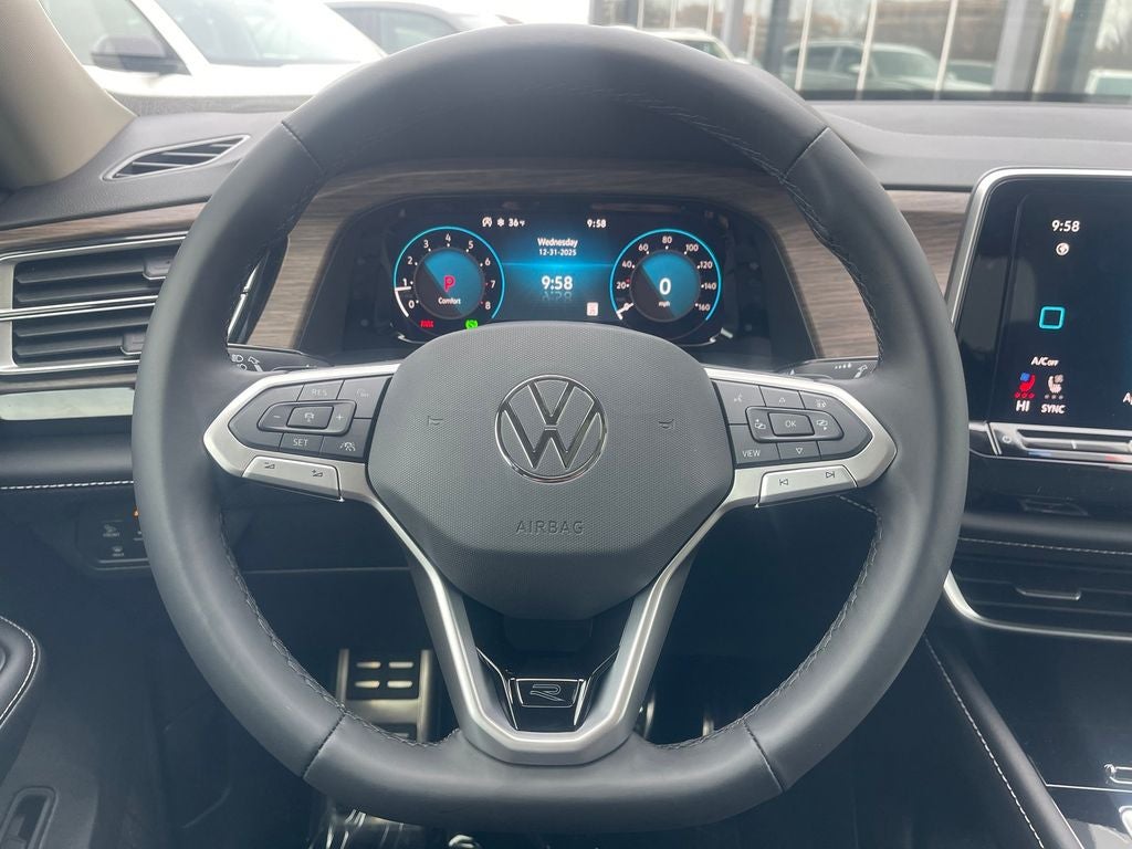 2026 Volkswagen Atlas 2.0T SEL Premium R-Line
