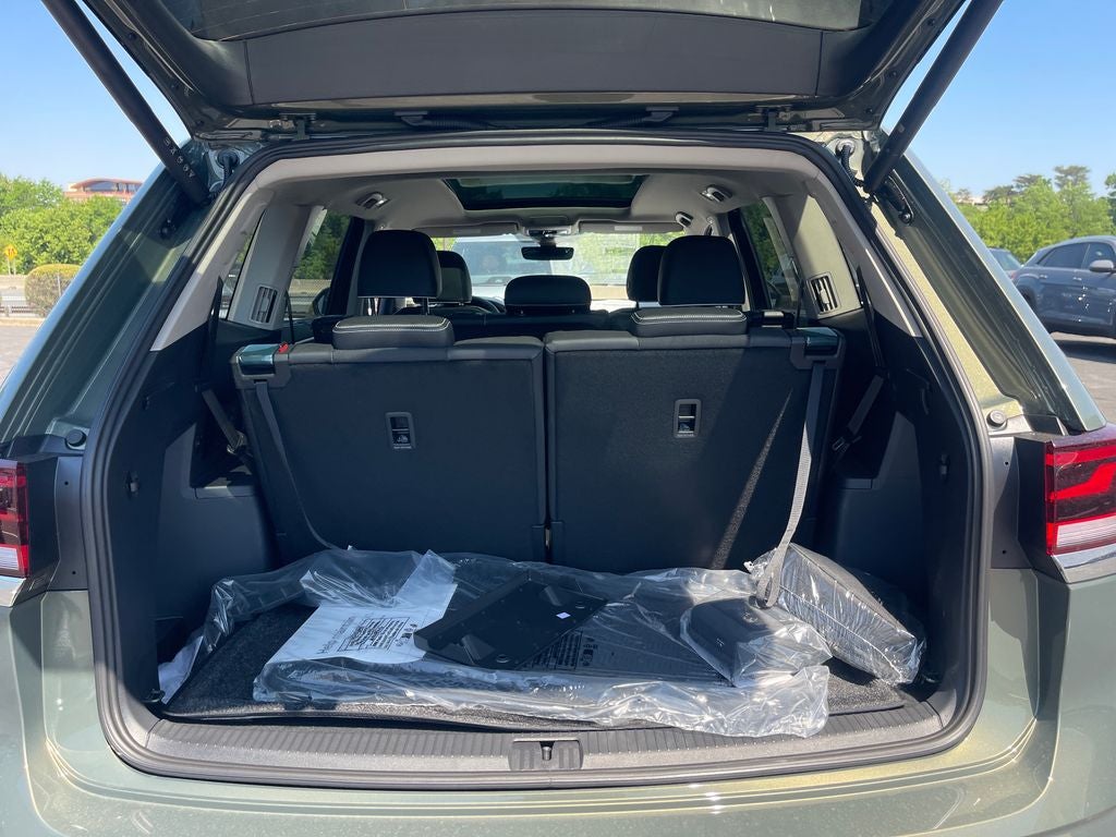 2026 Volkswagen Atlas 2.0T SEL Premium R-Line 4MOTION