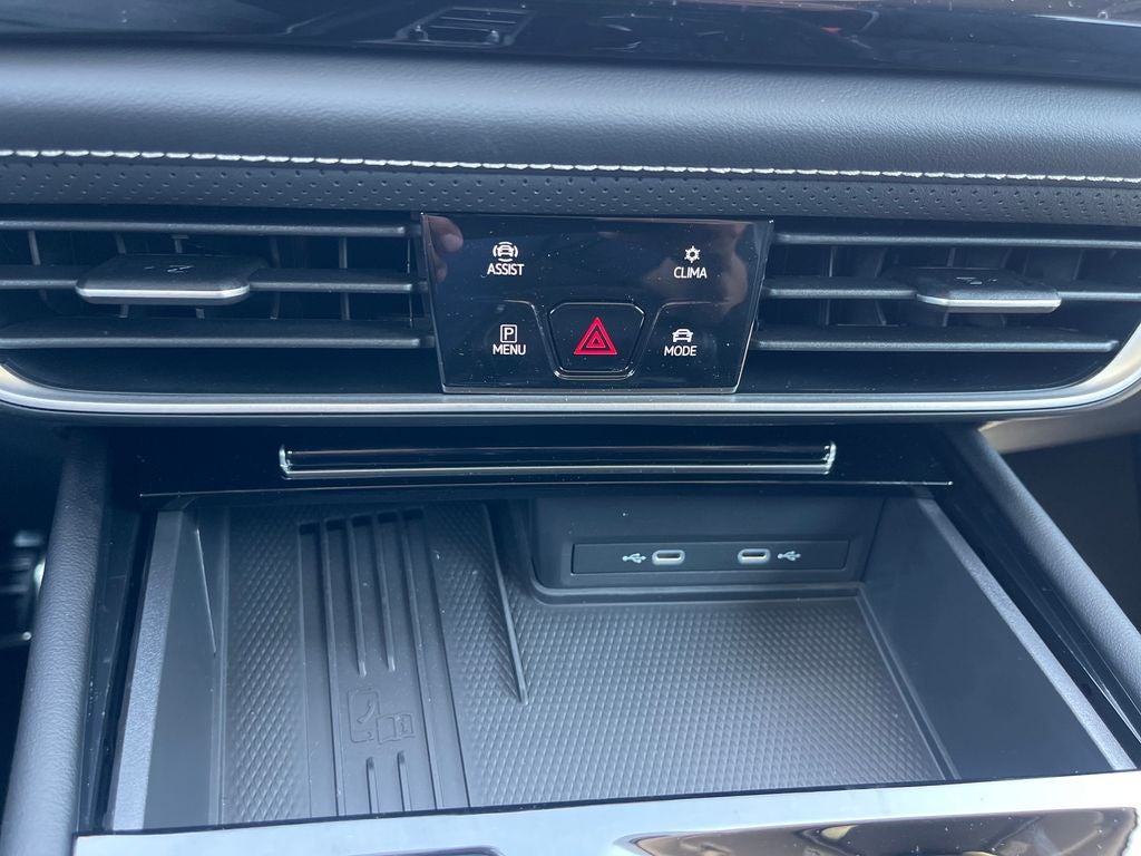 2026 Volkswagen Atlas 2.0T SEL Premium R-Line 4MOTION