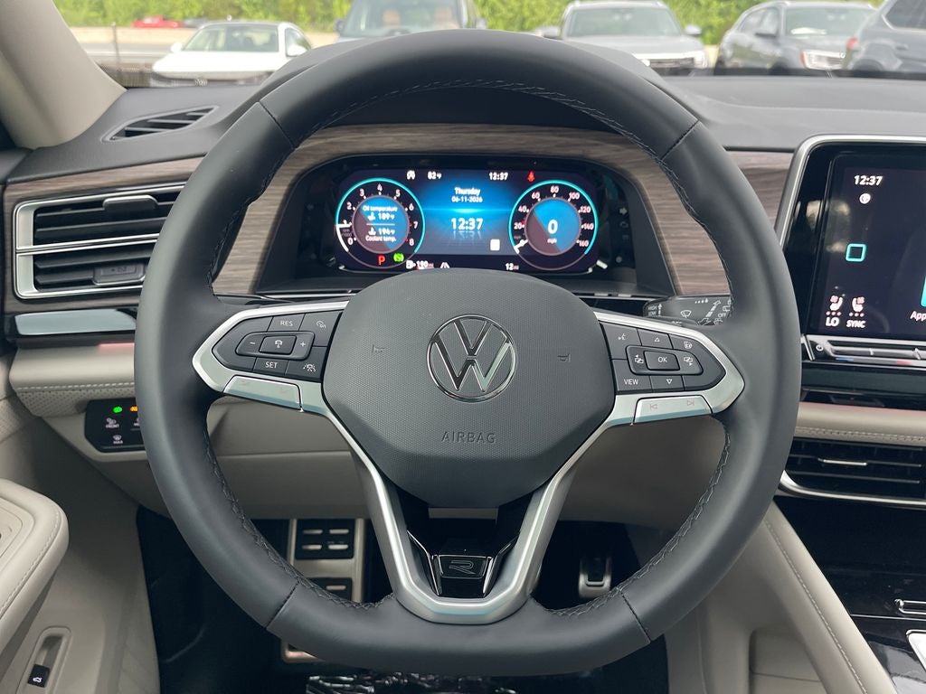 2026 Volkswagen Atlas 2.0T SEL Premium R-Line