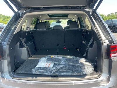 2025 Volkswagen Atlas 2.0T SEL Premium R-Line