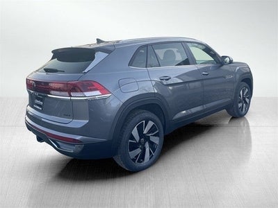 2025 Volkswagen Atlas Cross Sport 2.0T SE w/ Technology