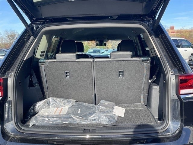 2026 Volkswagen Atlas 2.0T SE w/ Technology