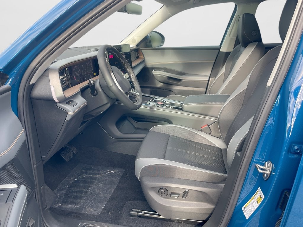 2027 Volkswagen Atlas SE w/Technology