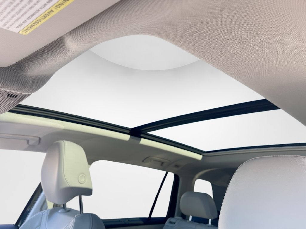 2027 Volkswagen Atlas SE w/Technology