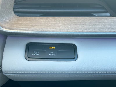 2027 Volkswagen Atlas SE w/Technology