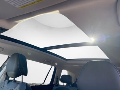 2027 Volkswagen Atlas SE w/Technology