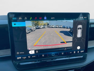 2027 Volkswagen Atlas SE w/Technology