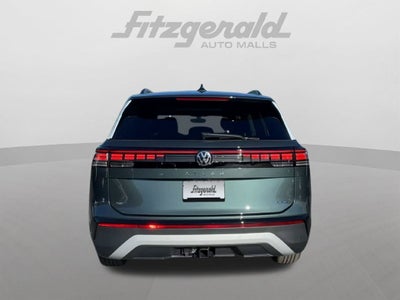 2027 Volkswagen Atlas SE w/Technology