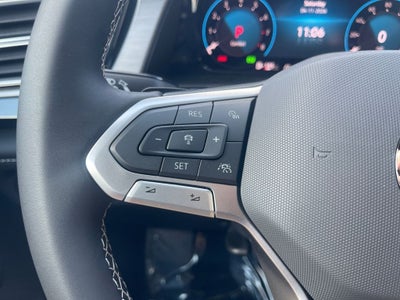 2026 Volkswagen Atlas Cross Sport 2.0T SE w/Technology