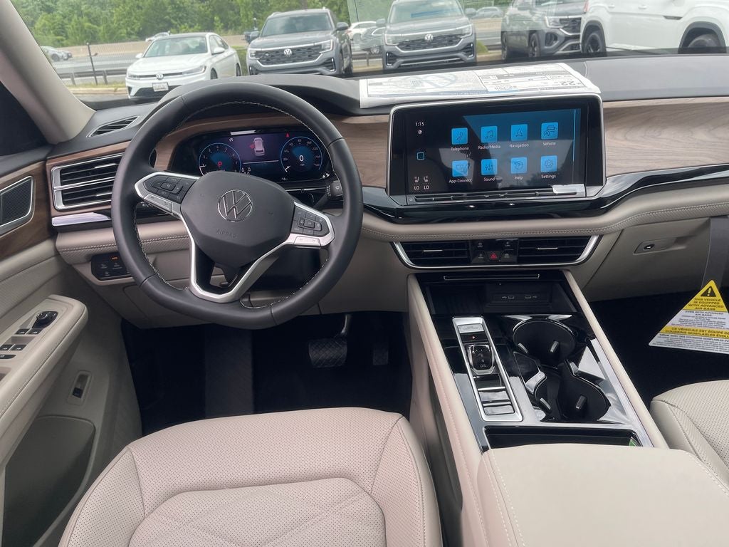 2026 Volkswagen Atlas 2.0T SE w/Technology