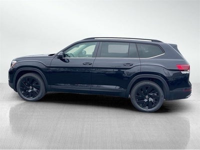 2026 Volkswagen Atlas 2.0T SE w/ Technology