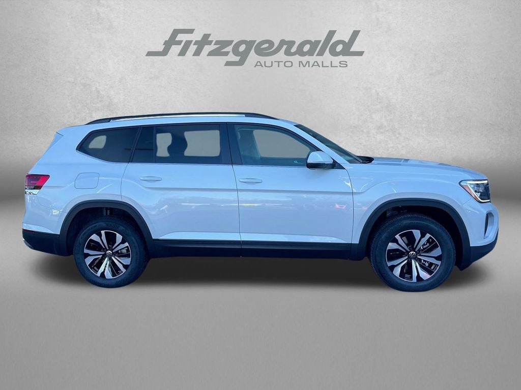 2026 Volkswagen Atlas 2.0T SE