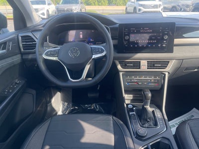 2026 Volkswagen Taos 1.5T SE Black