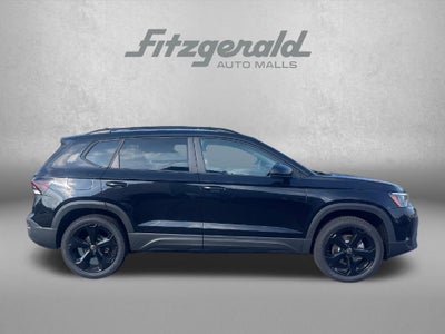 2026 Volkswagen Taos 1.5T SE Black