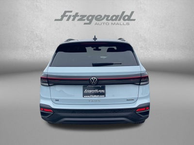 2026 Volkswagen Taos 1.5T SE Black