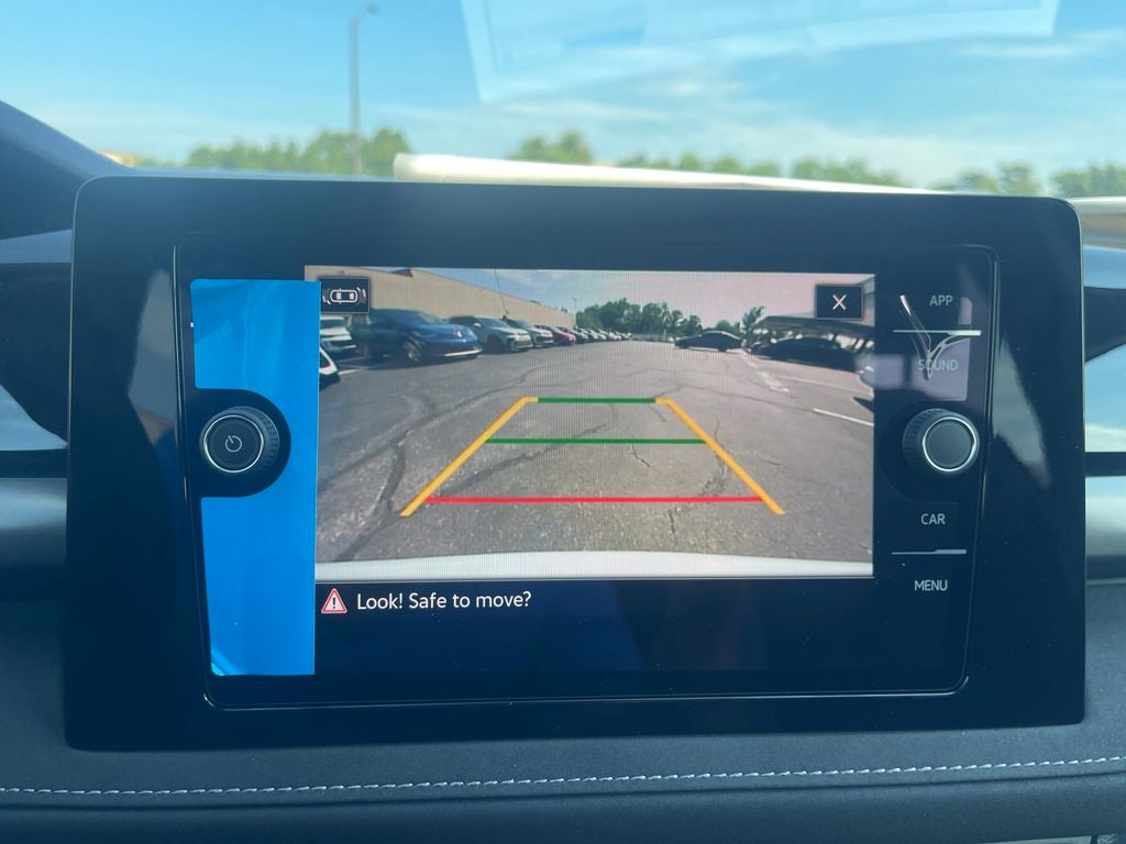 2025 Volkswagen Taos 1.5T SE Black