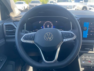 2026 Volkswagen Taos 1.5T SE Black
