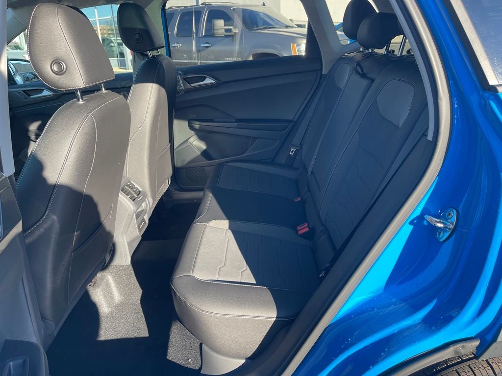 2026 Volkswagen Taos 1.5T SE Black