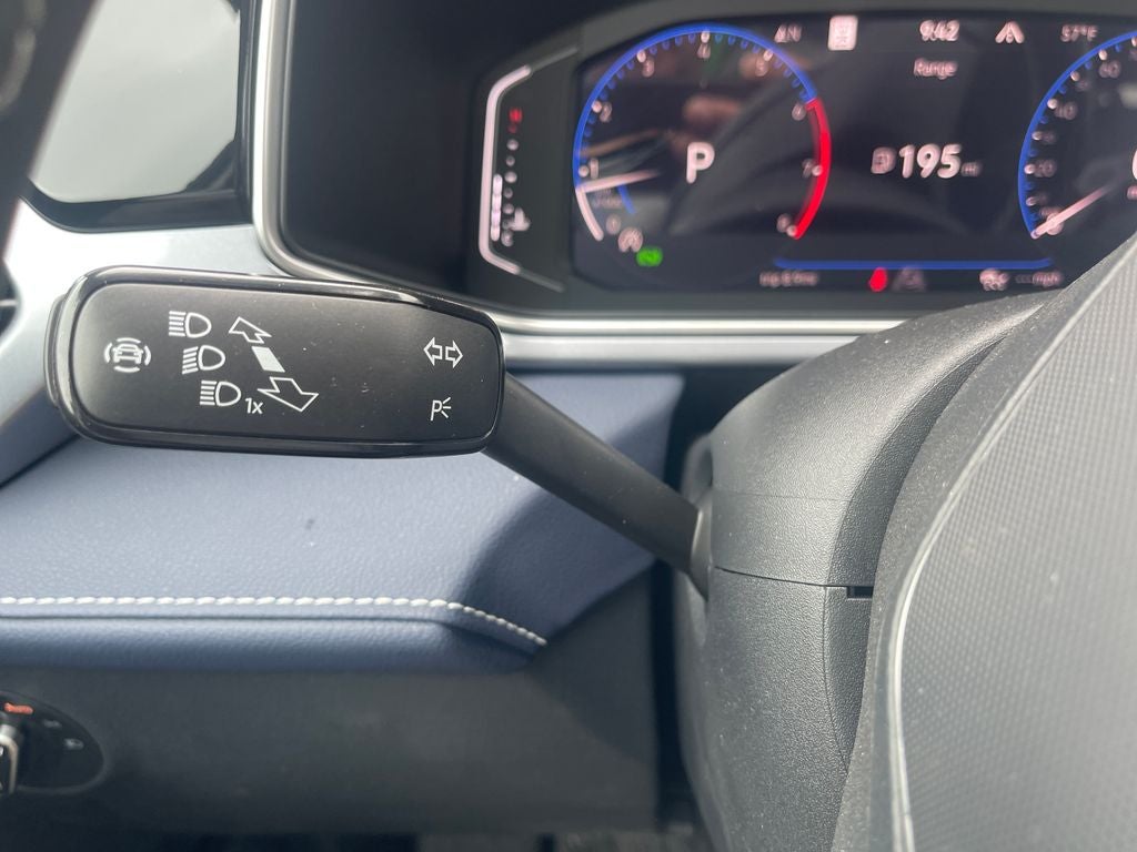 2026 Volkswagen Taos 1.5T SEL