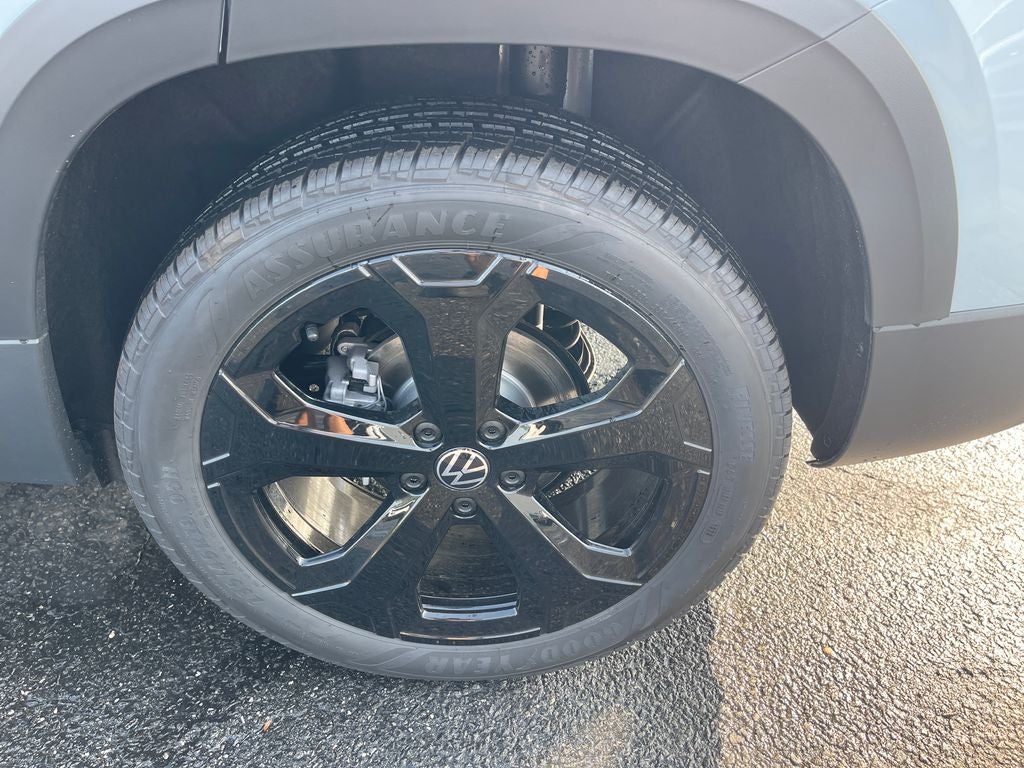 2027 Volkswagen Taos 1.5T SEL