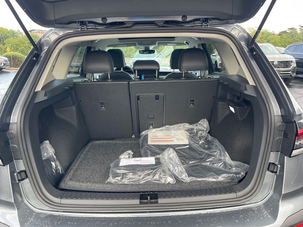 2027 Volkswagen Taos 1.5T SEL