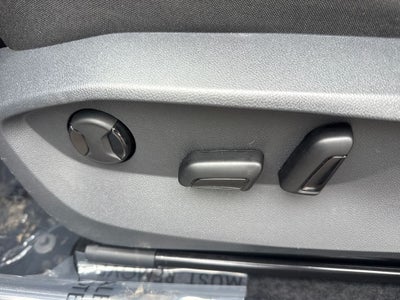 2024 Volkswagen Taos 1.5T SEL