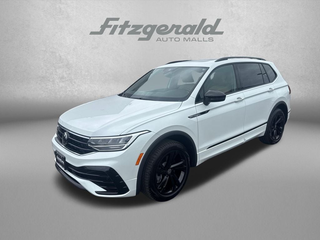 2024 Volkswagen Tiguan 2.0T SE R-Line Black