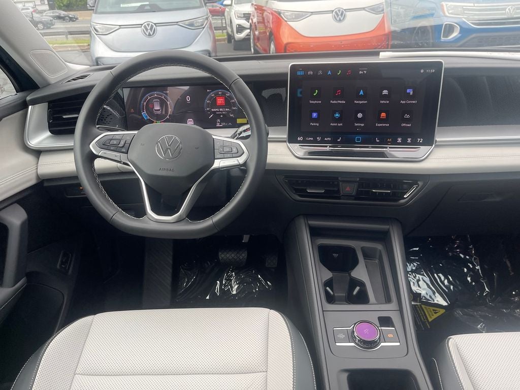 2025 Volkswagen Tiguan 2.0T SE