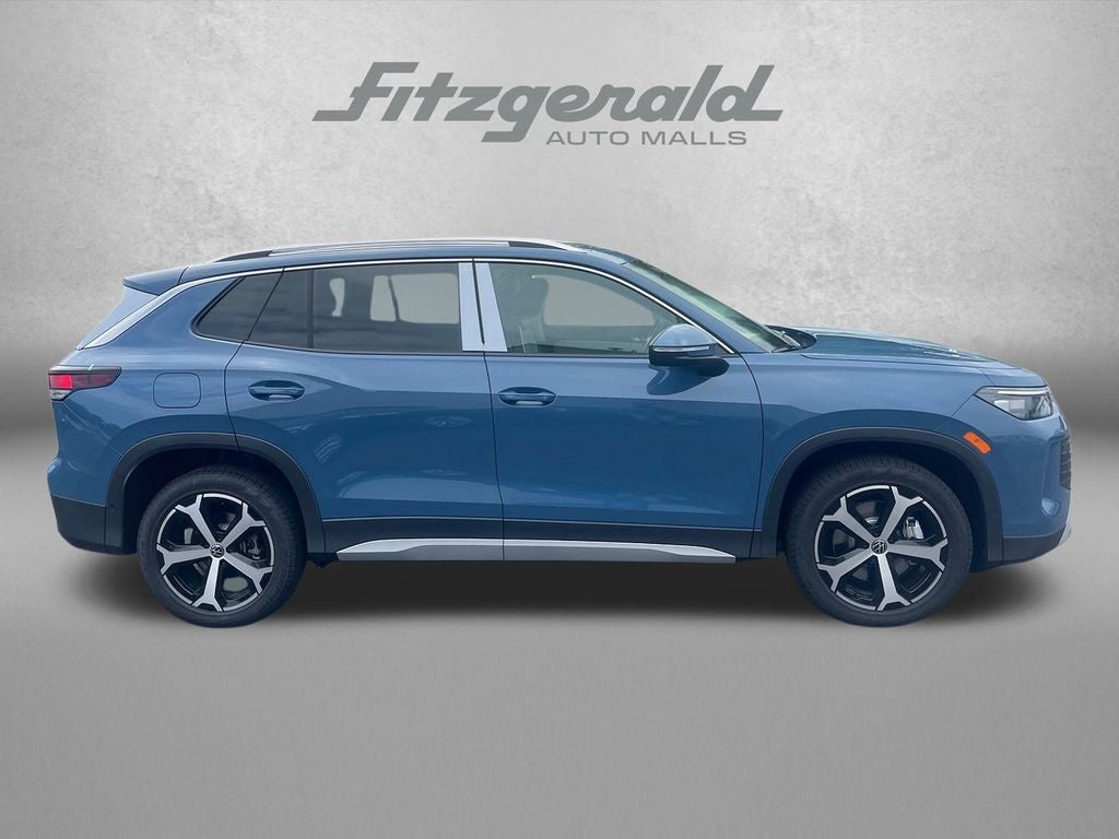 2025 Volkswagen Tiguan 2.0T SE