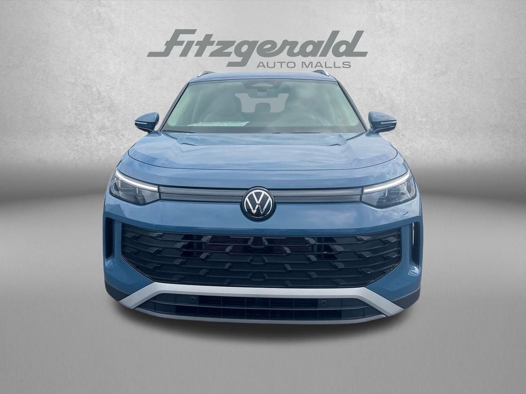 2025 Volkswagen Tiguan 2.0T SE