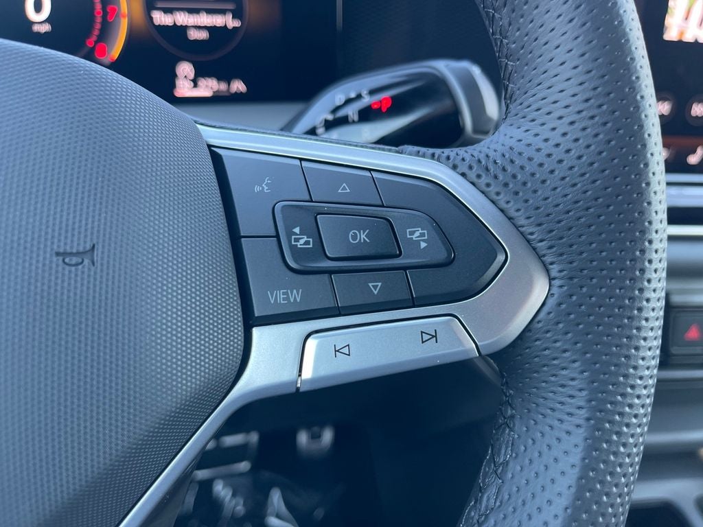 2025 Volkswagen Tiguan 2.0T SE R-Line Black