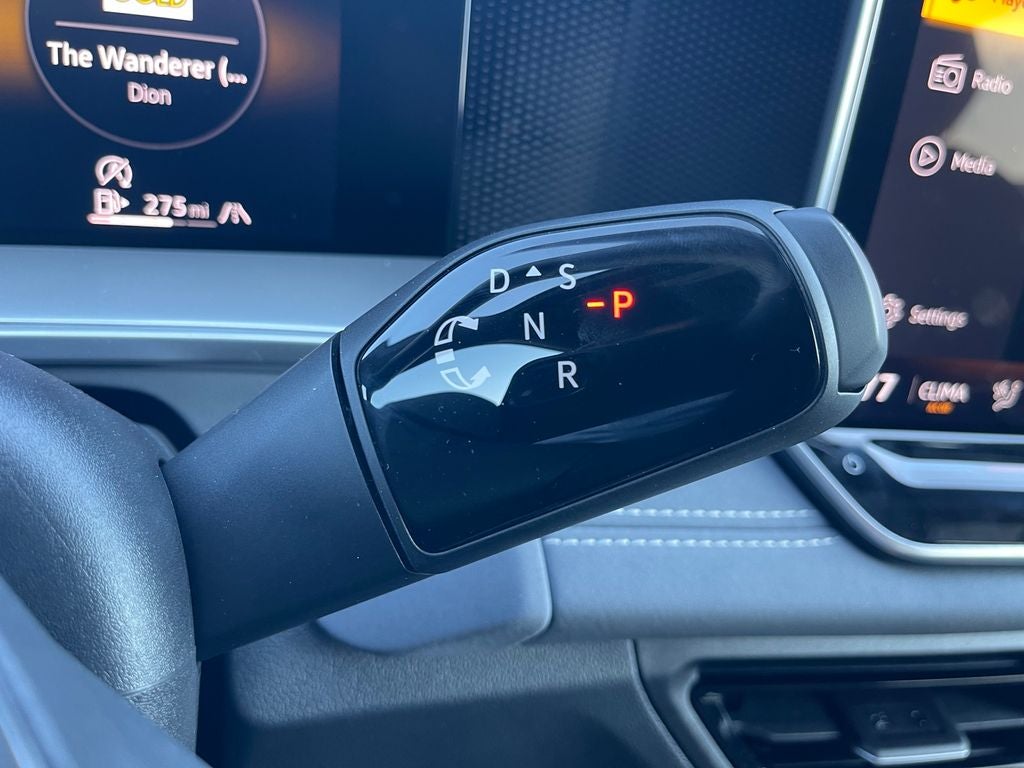 2025 Volkswagen Tiguan 2.0T SE R-Line Black