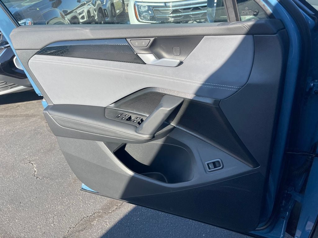 2025 Volkswagen Tiguan 2.0T SE R-Line Black