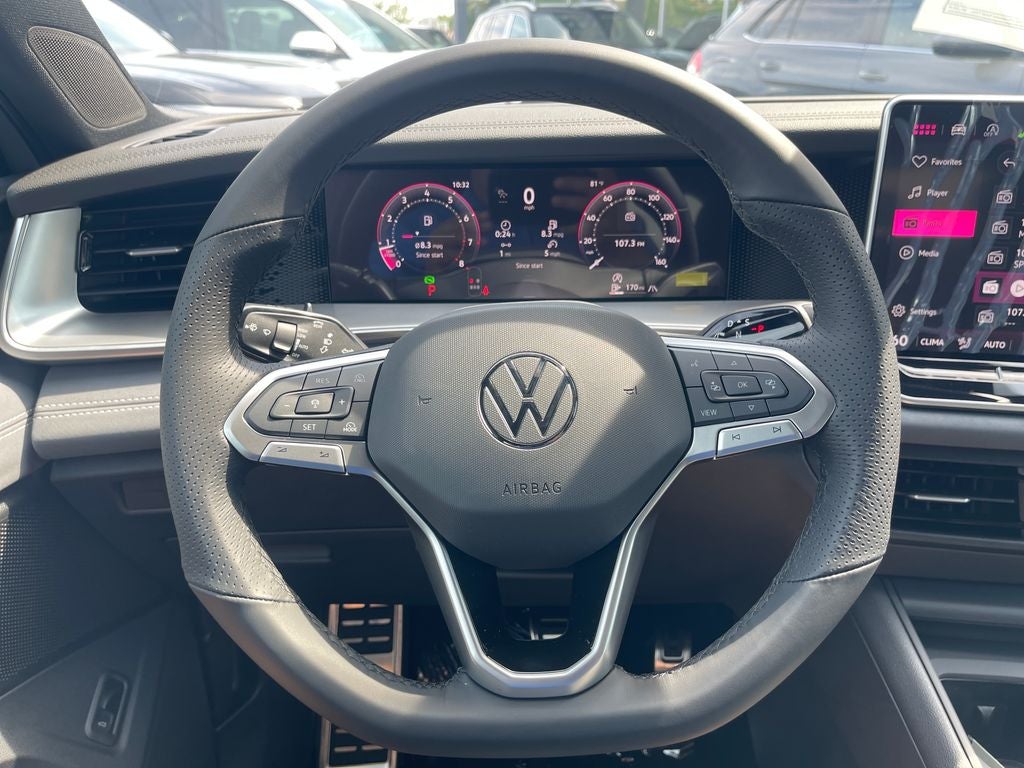 2026 Volkswagen Tiguan 2.0T SE R-Line Black
