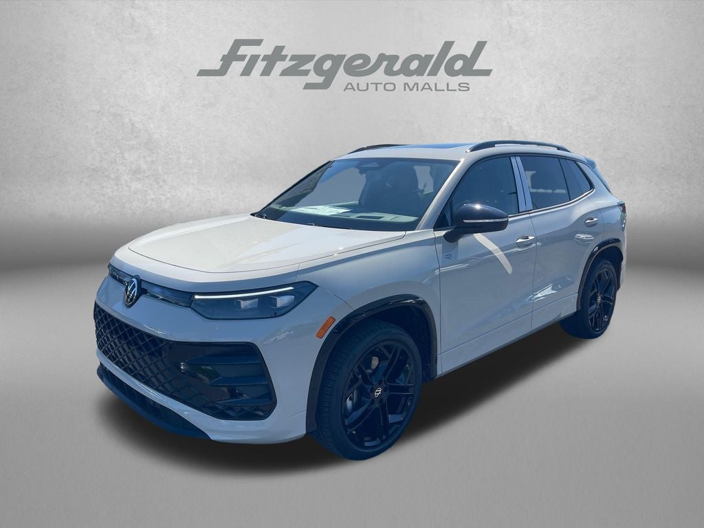 2026 Volkswagen Tiguan SE R-Line AWD