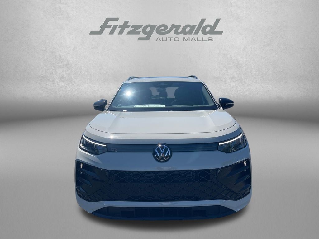 2026 Volkswagen Tiguan SE R-Line AWD