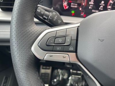 2026 Volkswagen Tiguan 2.0T SE R-Line Black