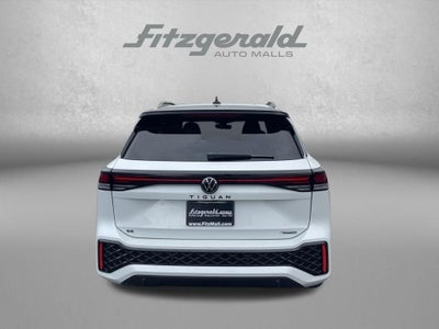 2026 Volkswagen Tiguan 2.0T SE R-Line Black