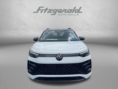 2026 Volkswagen Tiguan 2.0T SE R-Line Black