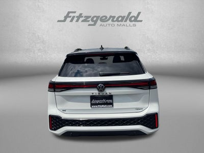 2026 Volkswagen Tiguan 2.0T SE R-Line Black