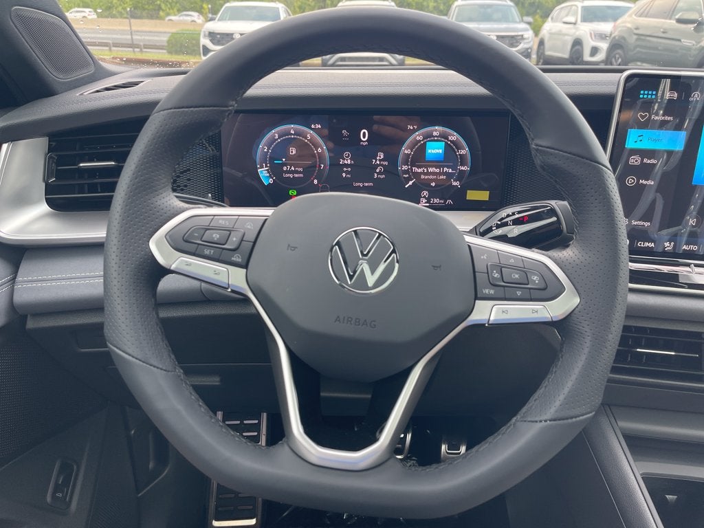 2026 Volkswagen Tiguan 2.0T SE R-Line Black