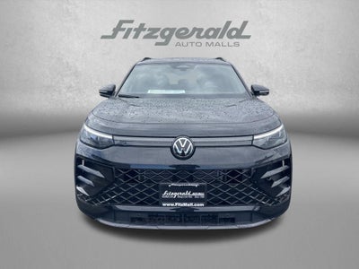 2026 Volkswagen Tiguan 2.0T SE R-Line Black