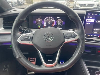 2025 Volkswagen Tiguan 2.0T SE R-Line Black