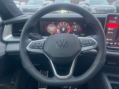 2026 Volkswagen Tiguan 2.0T SE R-Line Black