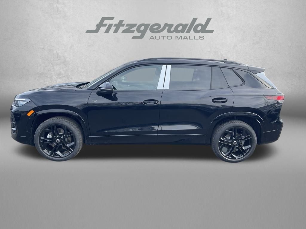 2026 Volkswagen Tiguan 2.0T SE R-Line Black