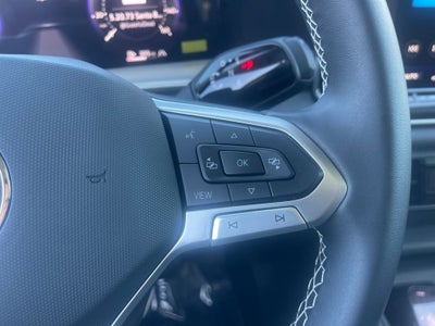 2025 Volkswagen Tiguan 2.0T SE