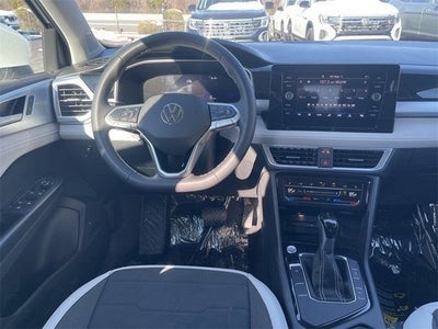 2026 Volkswagen Taos 1.5T SE