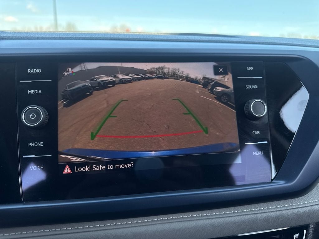 2024 Volkswagen Taos 1.5T SE